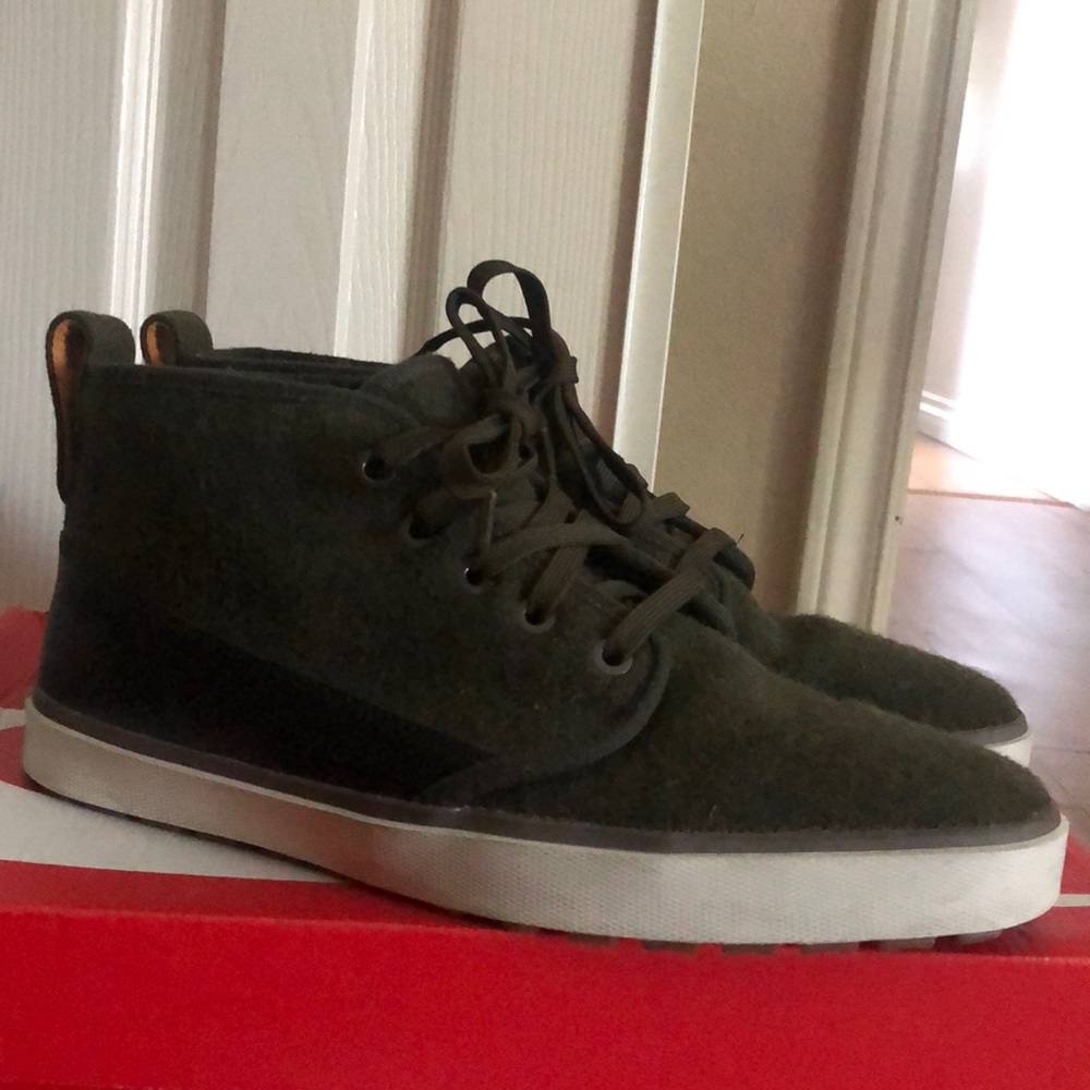 Timberland Mid Rise Shoe